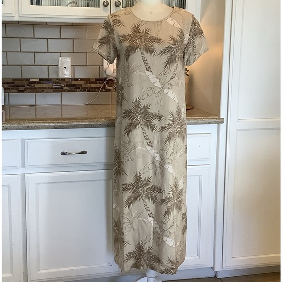 Vintage Hawaiian Reserve Silk Dress Size Small - Picture 1 of 12